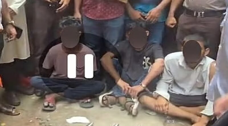 প্রকাশ্যে ডাকাতির প্রস্তুতিকালে চাপাতিসহ গ্রেপ্তার ৩
