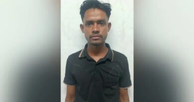 হাতকড়া খুলে আদালত প্রাঙ্গণ থেকে পালাল আসামি